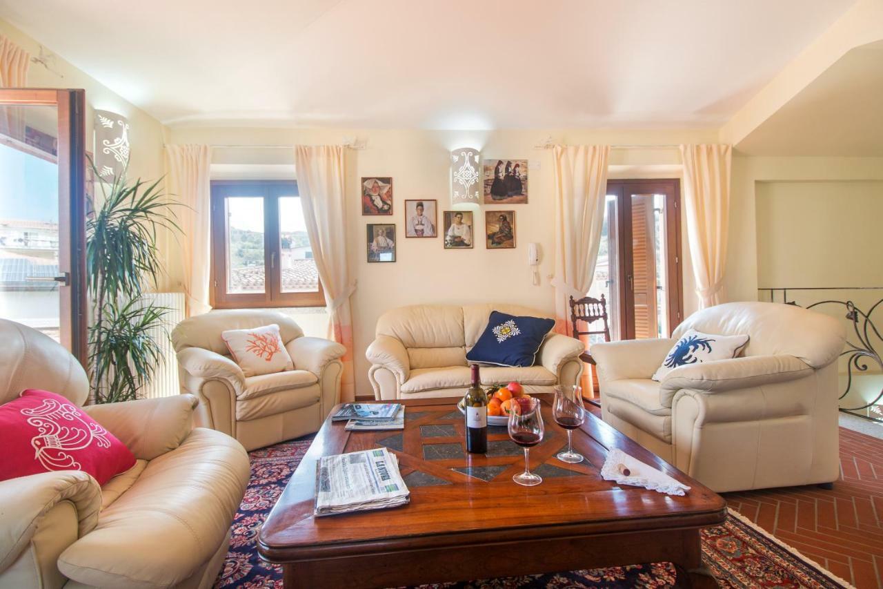 Villa Corrasi Oliena Luxury المظهر الخارجي الصورة